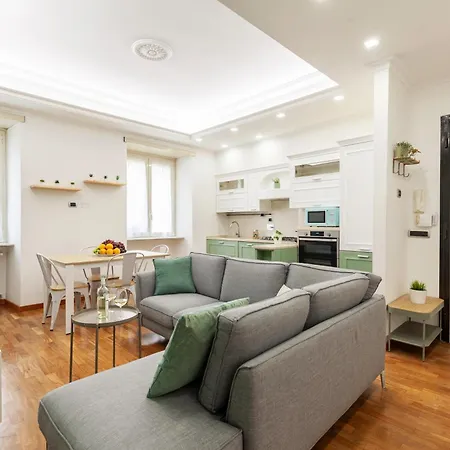 Apartment Hostly-wood And Colors Midtown-just 7min To Colosseum