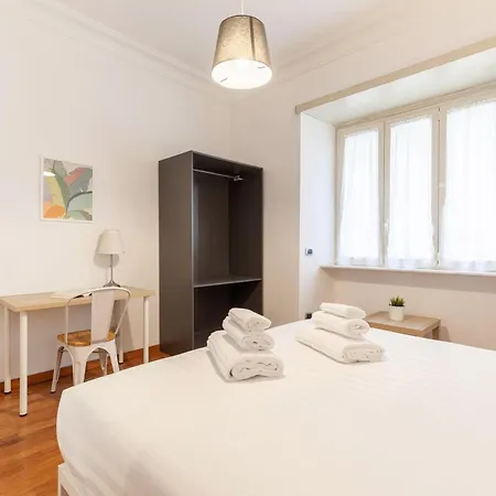 Hostly-wood And Colors Midtown-just 7min To Colosseum Apartmán *